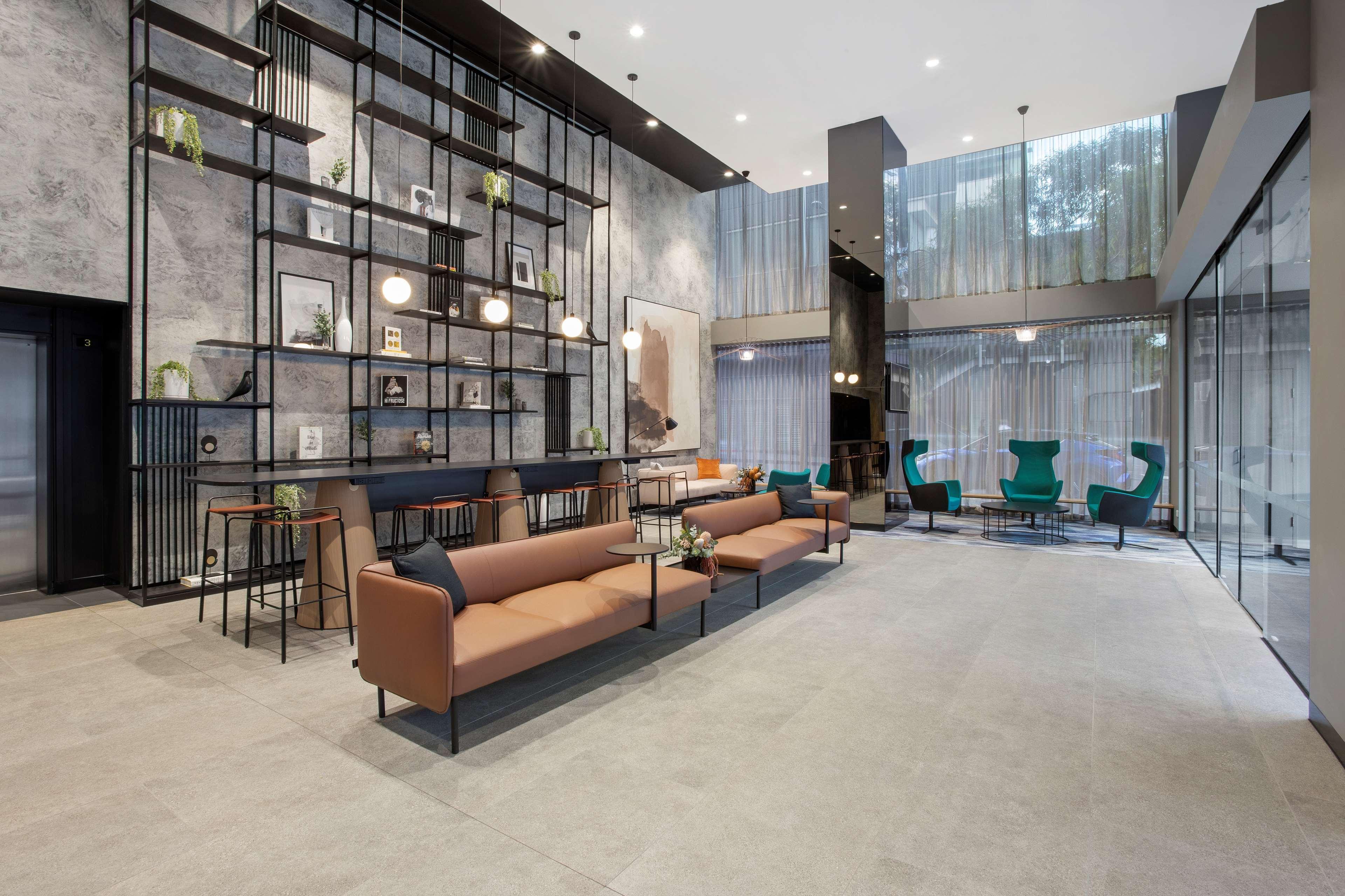 Travelodge Hotel Melbourne Docklands Екстериор снимка